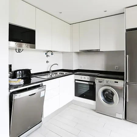 Carmona G Apartment