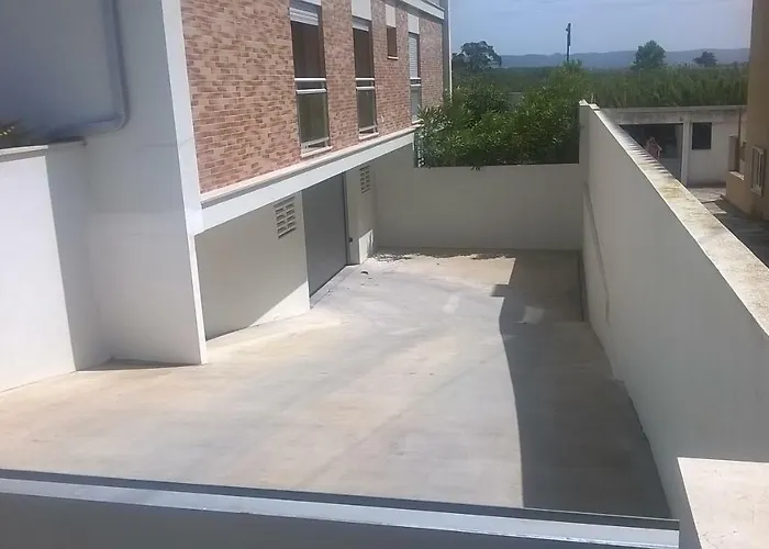 Carmona G 아파트